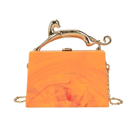 Women's Small Arylic Solid Color Streetwear Lock Clasp Shoulder Bag