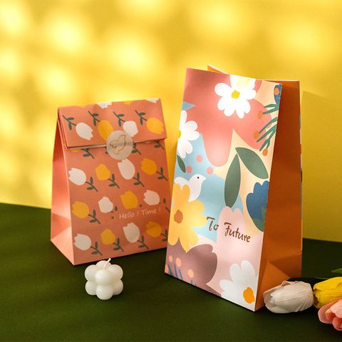 Cartoon Candy Packaging Creative Chuck Design Thickened Paper Gift Bag