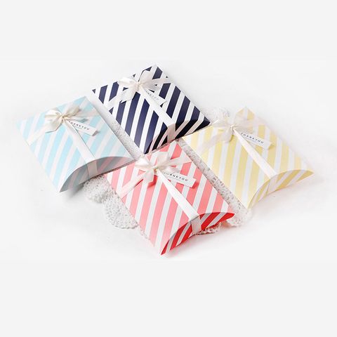 Stripe Paper Gift Wrapping Supplies