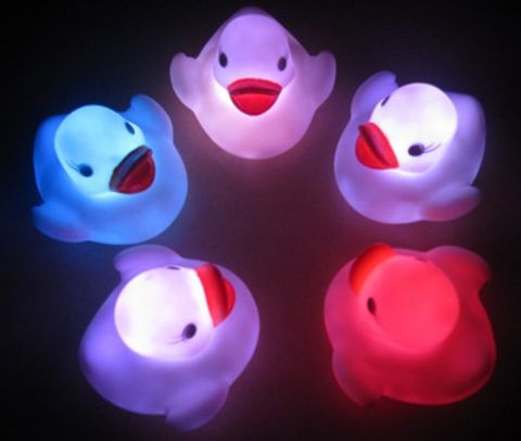 Simple Style Throwing Toy Flash Luminous Seven-color Mushroom Light Toy Wholesale