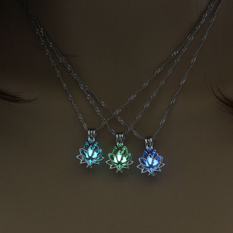 Fashion Lotus Alloy Luminous Pendant Necklace