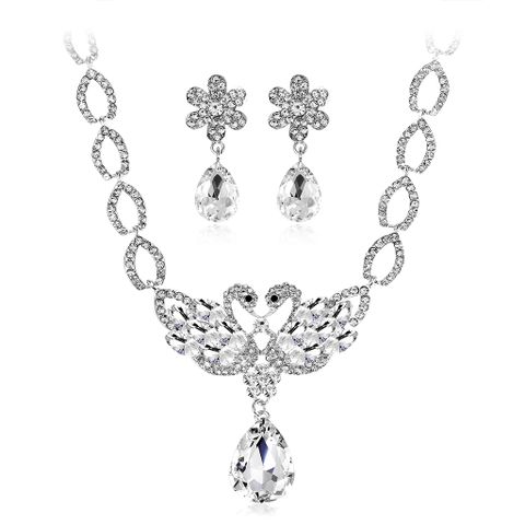 Fashion Geometric Alloy Inlay Rhinestone Glass Earrings Necklace 1 Set