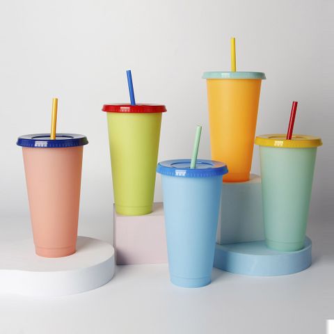 Fashion Solid Color Plastic Water Bottles