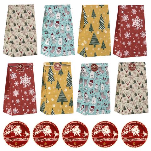 Christmas Fashion Cartoon Paper Party Gift Wrapping Supplies 1 Set