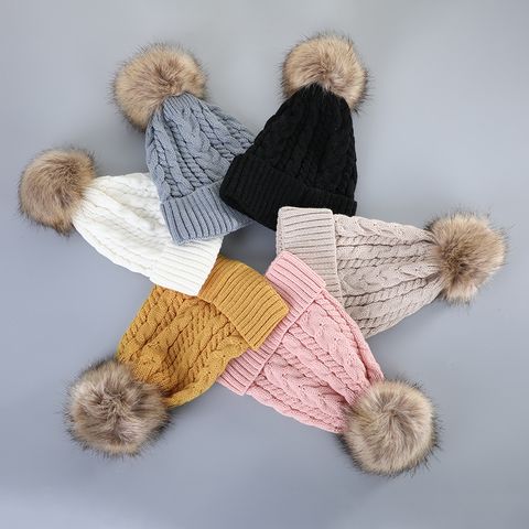 Women's Basic Solid Color Pom Poms Crimping Wool Cap