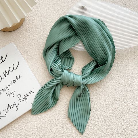 Nihaojewelry Wholesale Simple Fold Solid Color Small Square Scarf