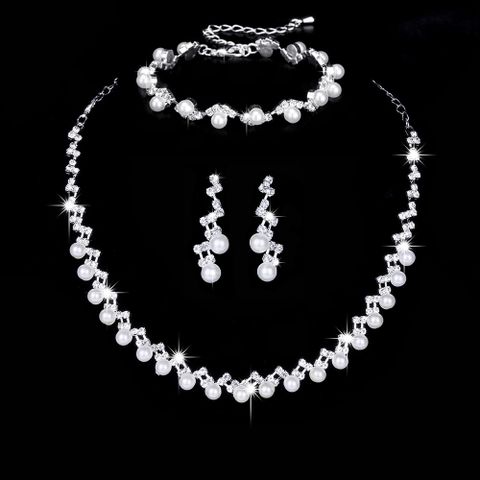 Mode Geometrisch Kupfer Inlay Künstliche Perlen Zirkon Frau Armbänder Ohrringe Halskette