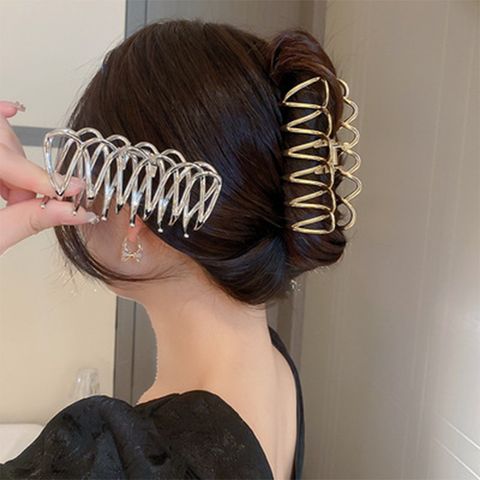Fashion Geometric Metal Plating Hair Claws