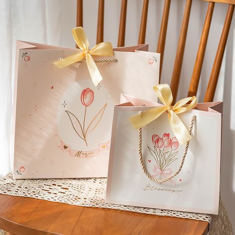Sweet Flower Paper Festival Gift Bags