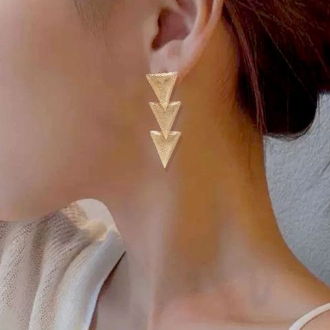 Fashion Triangle Alloy Plating Drop Earrings 1 Pair
