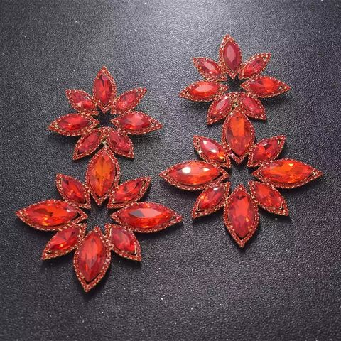 Fashion Flower Alloy Rhinestone Earrings
