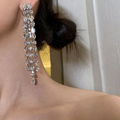Elegant Geometric Rhinestone Earrings