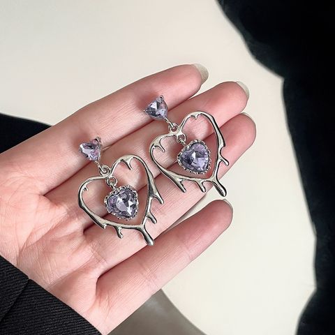 Moda Forma De Corazón Aleación Embutido Circón Pendientes De Gota