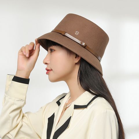 Women's Fashion Solid Color Metal Button Bucket Hat