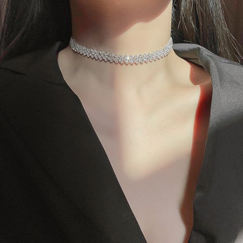 Ins Style Solid Color Alloy Inlay Artificial Diamond Women's Choker 1 Piece