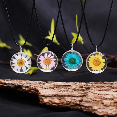 Simple Style Flower Glass Leather Rope Women's Pendant Necklace 1 Piece