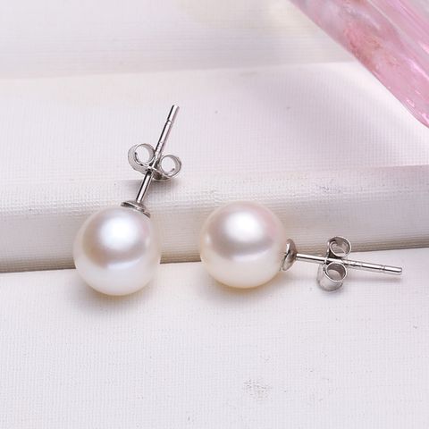 Fashion Round Copper Inlay Pearl Ear Studs 1 Pair