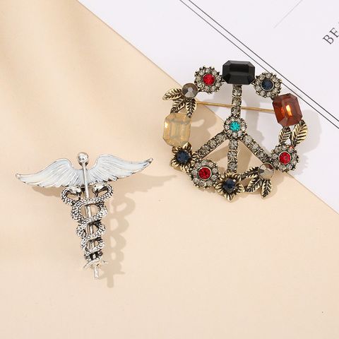 Retro Round Wings Snake Alloy Rhinestone Unisex Brooches