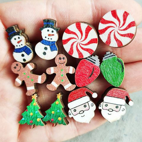 Cute Christmas Tree Gingerbread Snowman Wood Women's Ear Studs 1 Pair