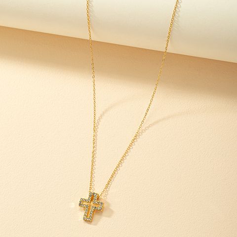 1 Piece Simple Style Cross Alloy Plating Rhinestones Women's Pendant Necklace