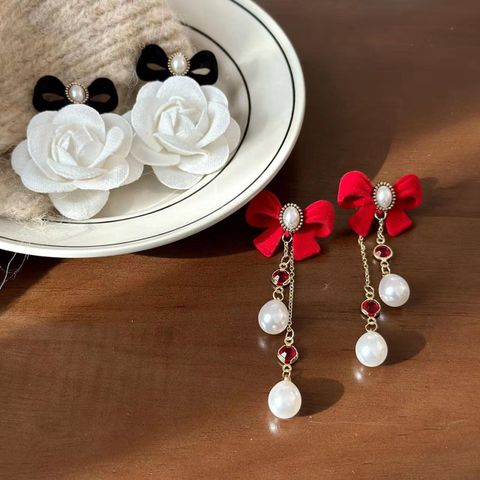 1 Pair Elegant Flower Cloth Plating Women's Drop Earrings Ear Studs