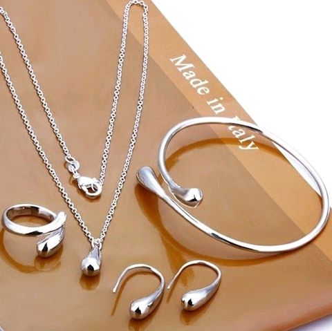 1 Set Fashion Solid Color Alloy Metal Women's Jewelry Set