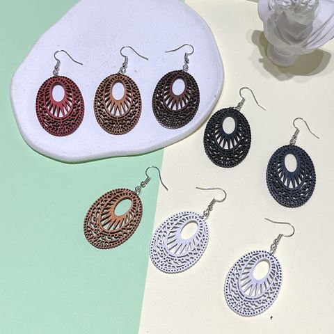 1 Pair Fashion Oval Wood Carving Women's Drop Earrings