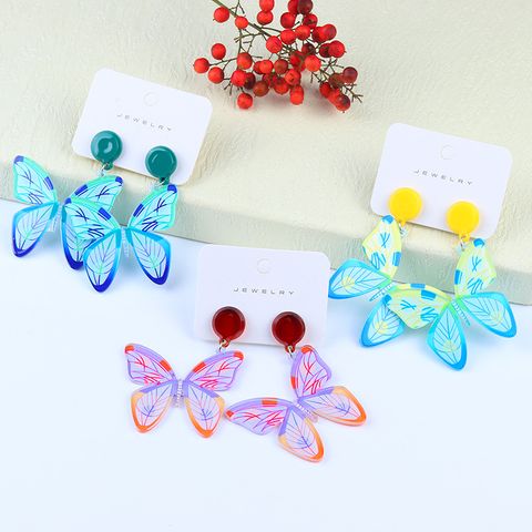 1 Pair Retro Butterfly Arylic Women's Chandelier Earrings