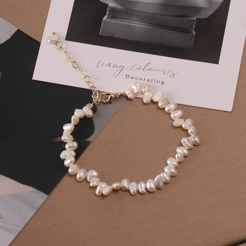 Vacation Round Pearl Beaded Necklace