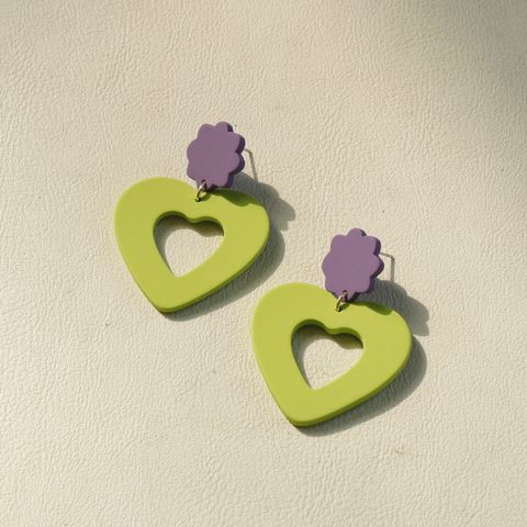 1 Pair Cute Simple Style Heart Shape Flower Soft Clay Women's Drop Earrings