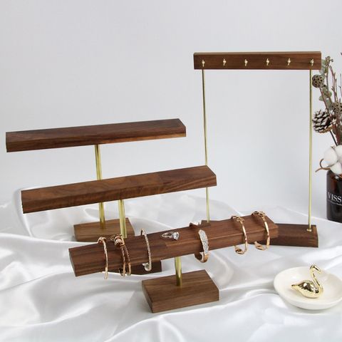 1 Piece Simple Style Irregular Walnut Oak Resin Jewelry Rack