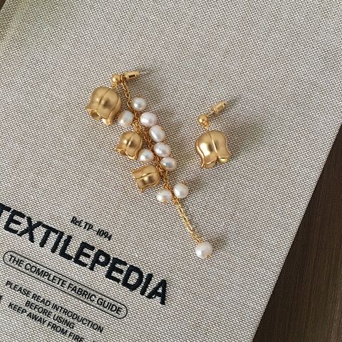 1 Pair IG Style Elegant Flower Asymmetrical Tassel Pearl Copper Gold Plated Drop Earrings Ear Studs