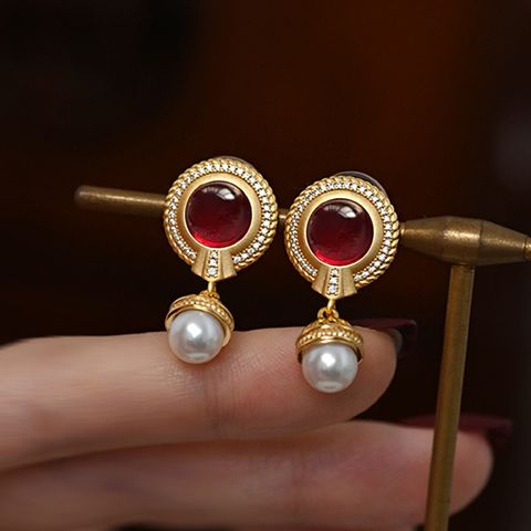 1 Pair Vintage Style French Style Round Inlay Copper Pearl Diamond 18K Gold Plated Drop Earrings
