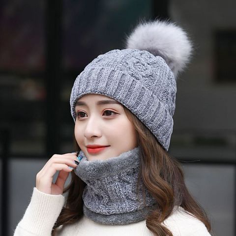 Women's Elegant Business Basic Solid Color Hollow Out Ear Warap Wool Cap