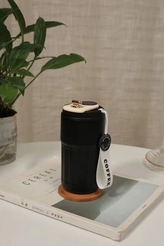 Elegant Solid Color Stainless Steel Thermos Cup