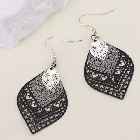 1 Pair Simple Style Color Block Hollow Out Copper Drop Earrings