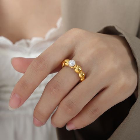 Elegant Solid Color Titanium Steel Plating Inlay Freshwater Pearl 18k Gold Plated Rings