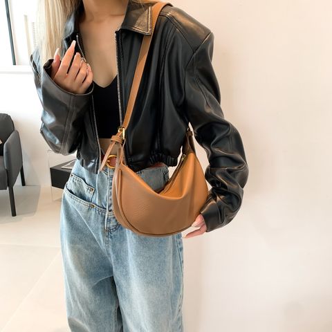 Women's Pu Leather Solid Color Vintage Style Preppy Style Streetwear Sewing Thread Dumpling Shape Zipper Shoulder Bag