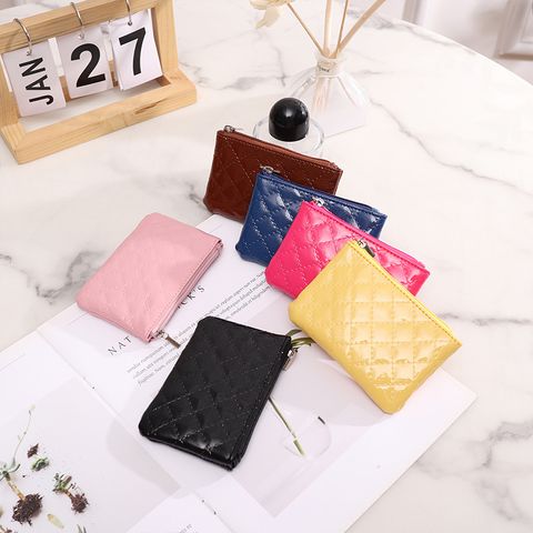 Women's Solid Color Lingge Pu Leather Zipper Wallets