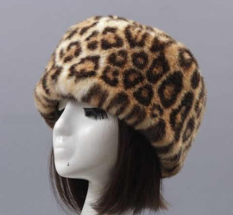 Women's Ethnic Style Simple Style Solid Color Eaveless Shearling Hat