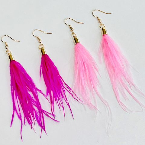 1 Pair Simple Style Solid Color Patchwork Feather Drop Earrings