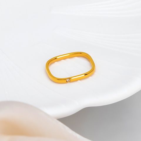 Acero Titanio Chapados en oro de 18k Estilo Simple Embutido Circulo Diamantes De Imitación Anillos