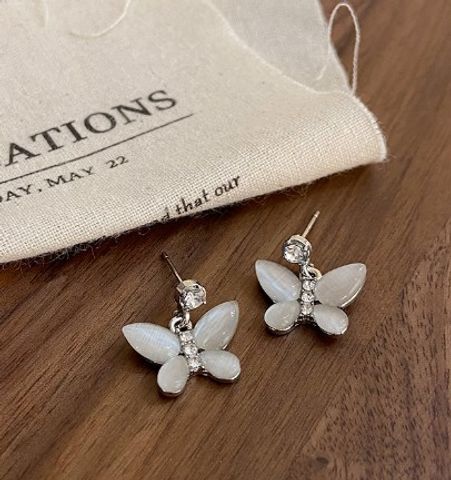 1 Pair Elegant Classical Lady Butterfly Plating Inlay Alloy Opal Drop Earrings