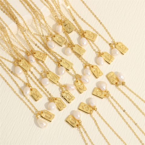 Einfacher Stil Brief Kupfer Überzug 18 Karat Vergoldet Halskette Mit Anhänger