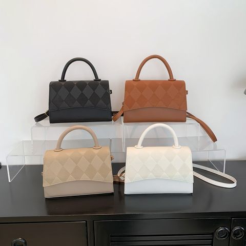 Women's All Seasons Pu Leather Lingge Streetwear Square Magnetic Buckle Handbag