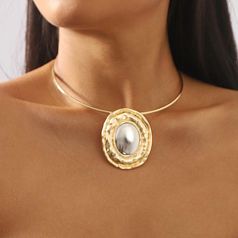 Exaggerated Modern Style Simple Style Round Alloy Women's Choker