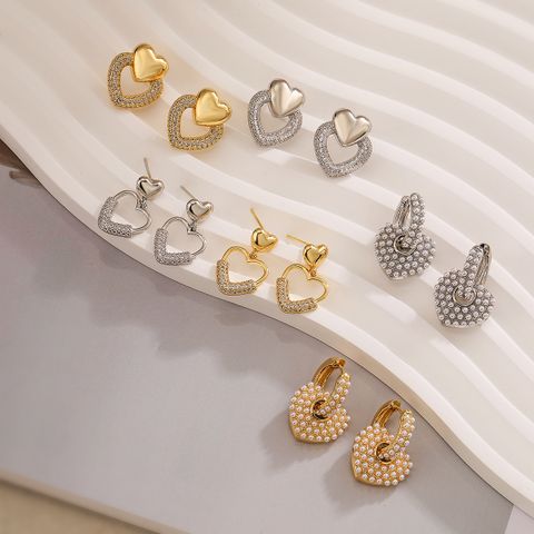 1 Pair Simple Style Commute Heart Shape Plating Inlay Copper Pearl Zircon 18k Gold Plated Earrings