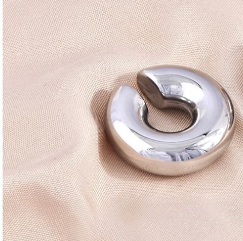 1 Piece Simple Style Solid Color Plating Stainless Steel Gold Plated Ear Cuffs