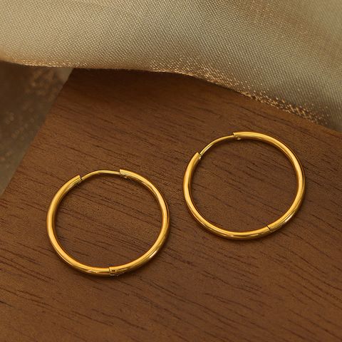 1 Pair Simple Style Circle Solid Color Plating Titanium Steel 18k Gold Plated Hoop Earrings