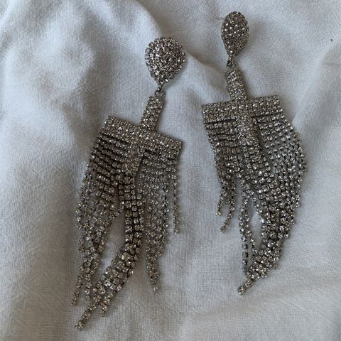 1 Pair Vintage Style Cross Plating Inlay Alloy Rhinestones Silver Plated Drop Earrings